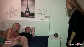 Роговой ИФОМ белән мега сиськами ловит үзенең иң яхшы подругу, возящуюся һәм разговаривающую втроем Роговой ИФОМ белән мега сиськами ловит үзенең иң яхшы подругу, возящуюся һәм разговаривающую втроем