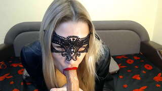 ���្រប់គ្រ handjobs ជាមួយនឹងជេរសន្ទនា។ ជិតខាង